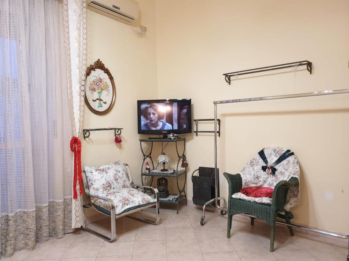 Apartamento Fmr Oplonti Plinio Beb Torre Annunziata Exterior foto